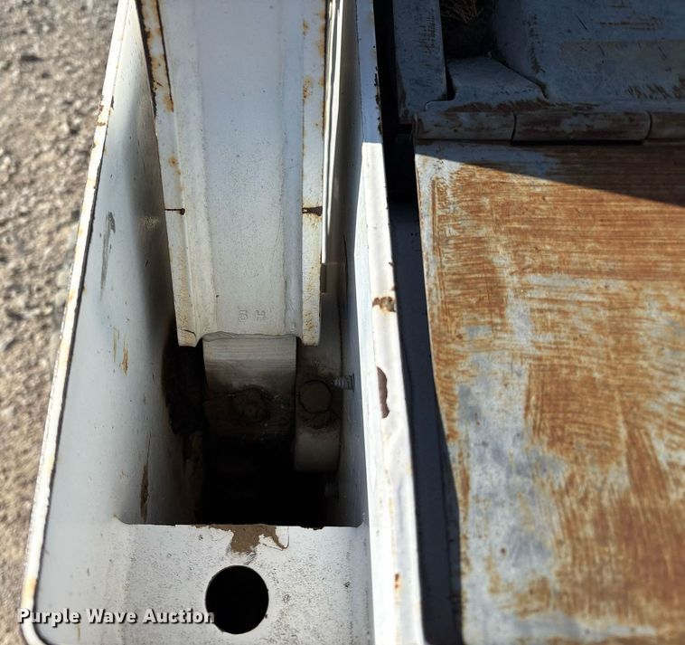 image for item EL2090 2001 Bobcat 873 skid steer loader