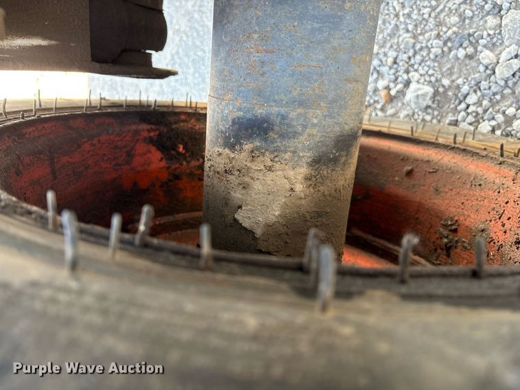 image for item EL2090 2001 Bobcat 873 skid steer loader