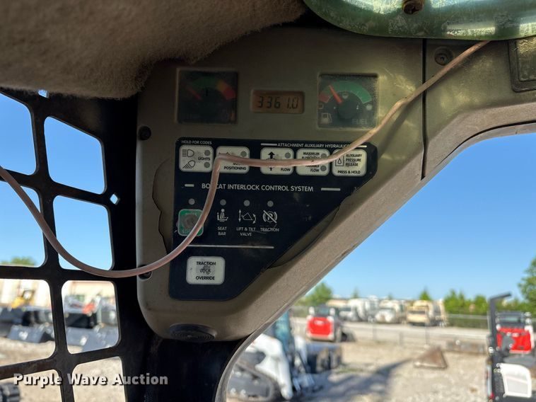 image for item EL2090 2001 Bobcat 873 skid steer loader