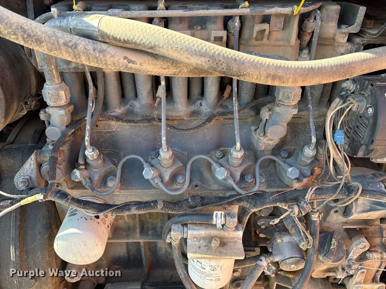 image for item EL2090 2001 Bobcat 873 skid steer loader