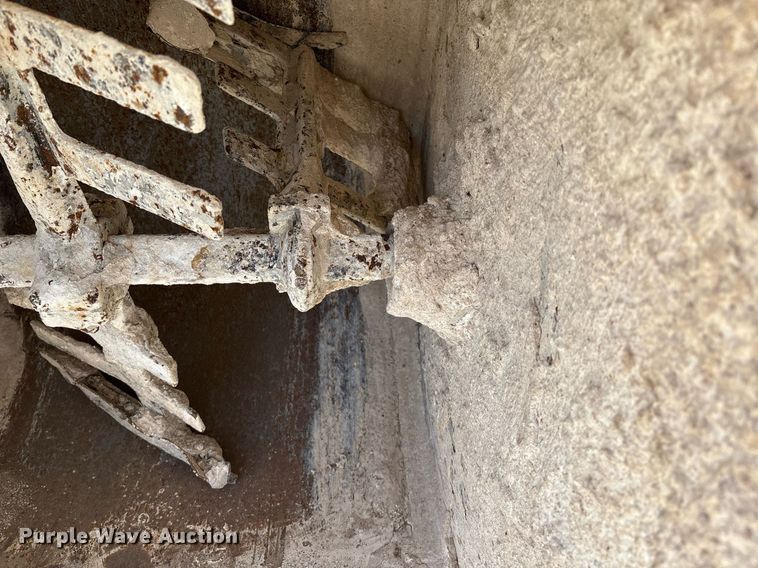 image for item EL2102 Multiquip Essick concrete mixer