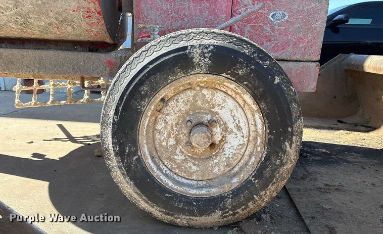 image for item EL2102 Multiquip Essick concrete mixer