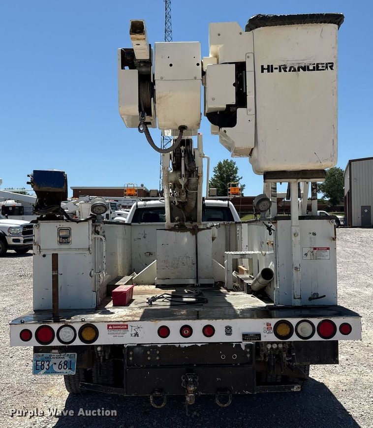 image for item EL2106 2017 Dodge Ram 5500 bucket truck