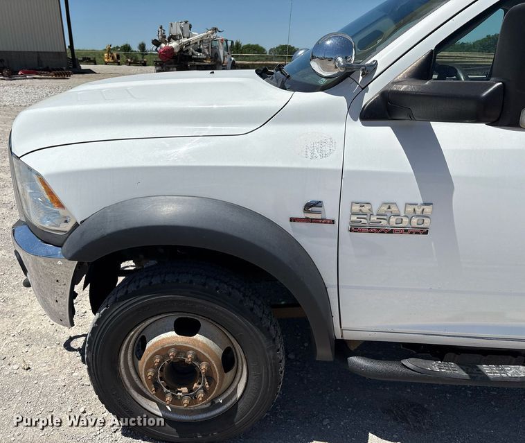 image for item EL2106 2017 Dodge Ram 5500 bucket truck