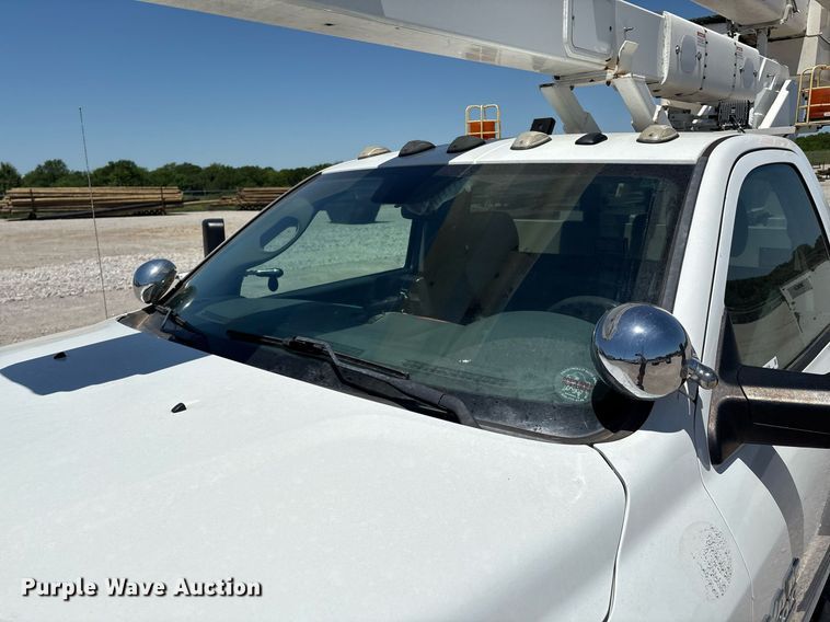 image for item EL2106 2017 Dodge Ram 5500 bucket truck