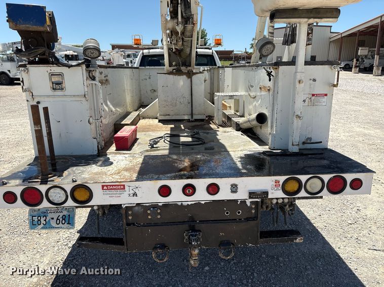 image for item EL2106 2017 Dodge Ram 5500 bucket truck