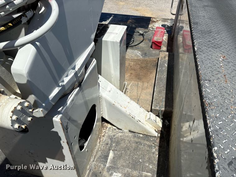 image for item EL2106 2017 Dodge Ram 5500 bucket truck