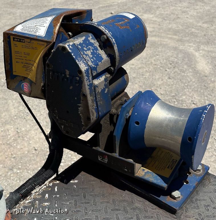 image for item EL2106 2017 Dodge Ram 5500 bucket truck