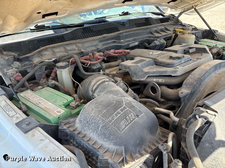 image for item EL2106 2017 Dodge Ram 5500 bucket truck