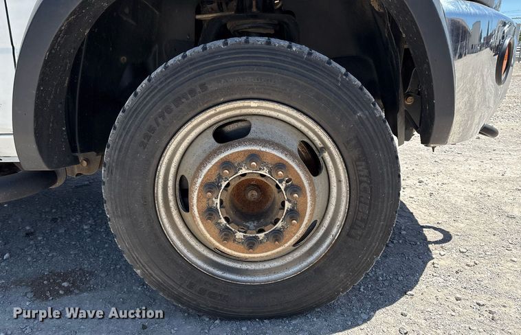 image for item EL2106 2017 Dodge Ram 5500 bucket truck