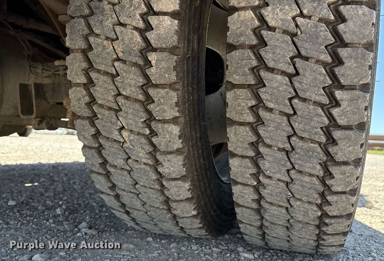 image for item EL2106 2017 Dodge Ram 5500 bucket truck