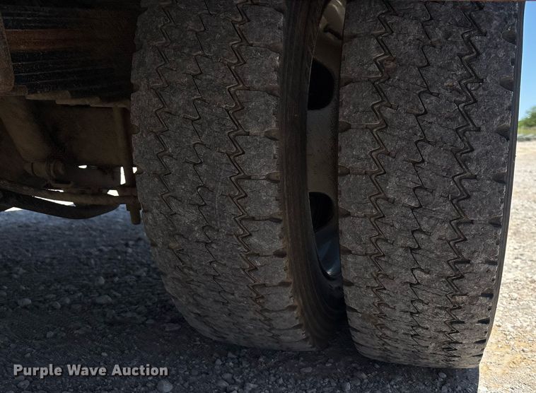 image for item EL2106 2017 Dodge Ram 5500 bucket truck