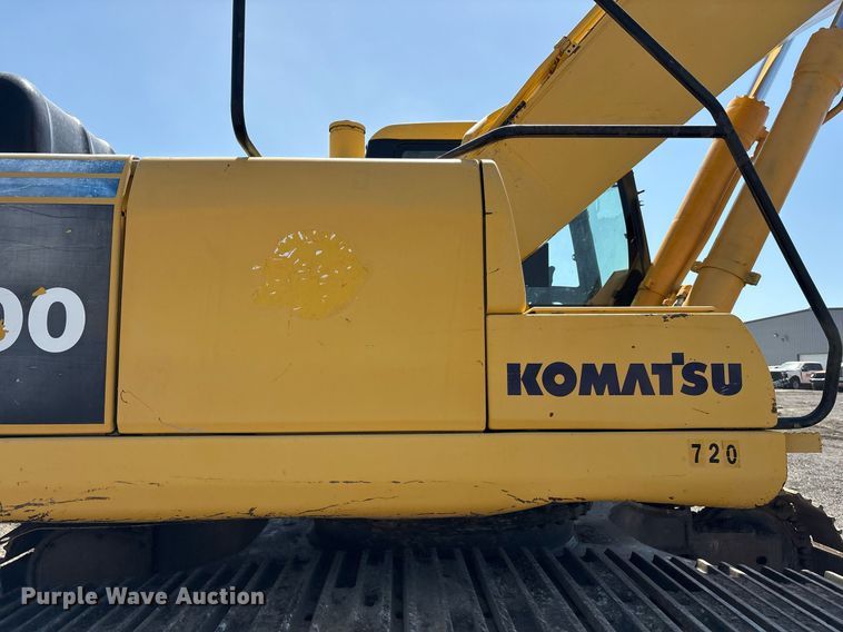 image for item EM2520 2004 Komatsu PC400LC-7 excavator