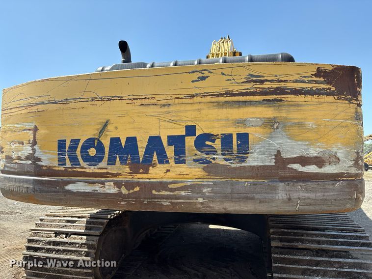 image for item EM2520 2004 Komatsu PC400LC-7 excavator