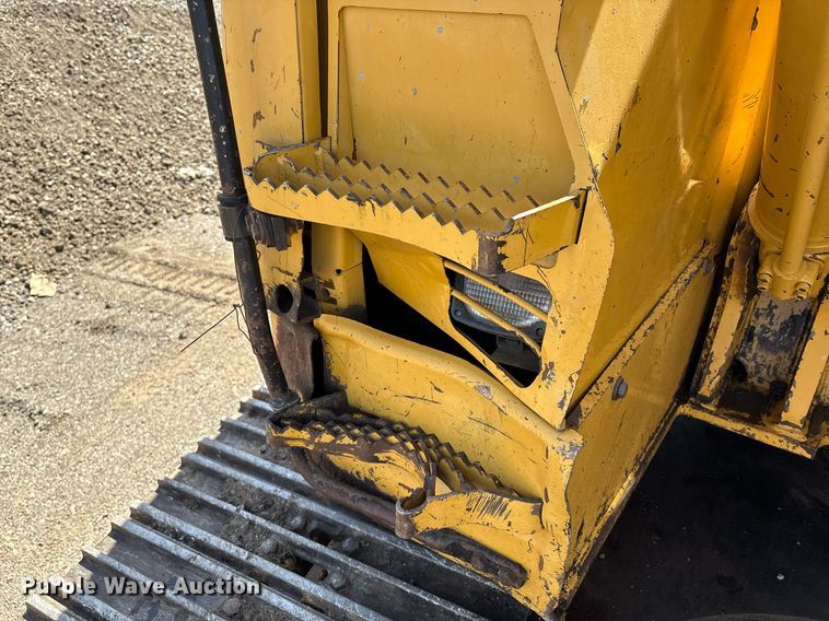 image for item EM2521 2004 Caterpillar 321C LCR excavator