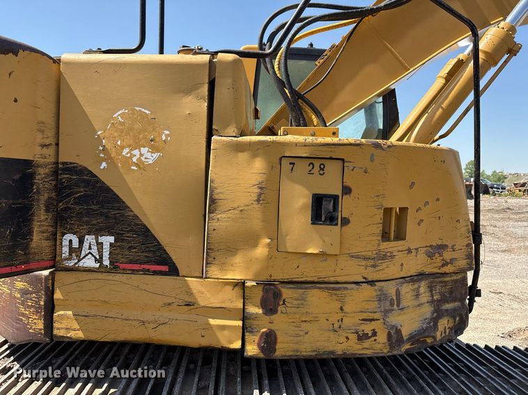 image for item EM2521 2004 Caterpillar 321C LCR excavator