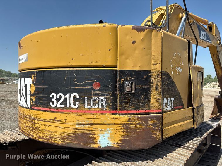 image for item EM2521 2004 Caterpillar 321C LCR excavator