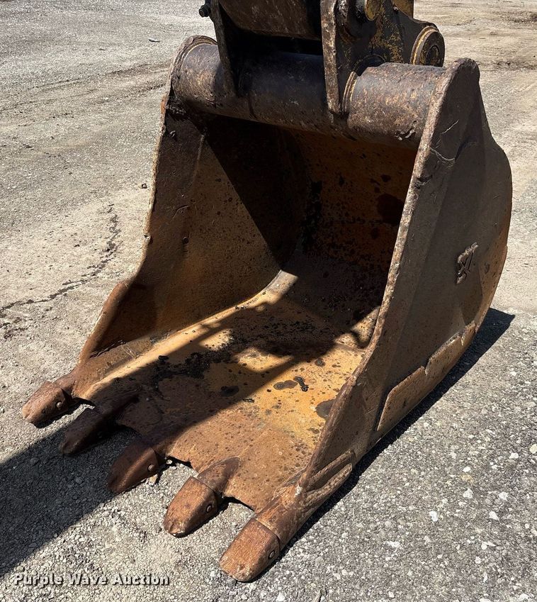 image for item EM2521 2004 Caterpillar 321C LCR excavator