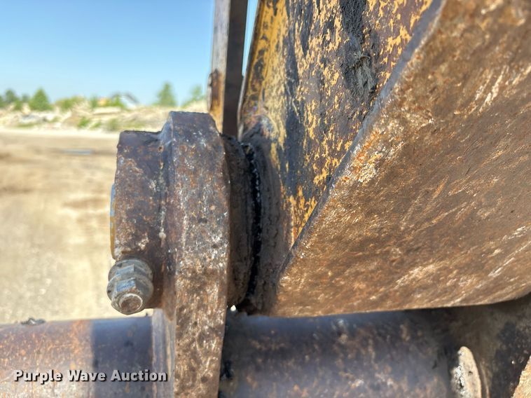 image for item EM2521 2004 Caterpillar 321C LCR excavator