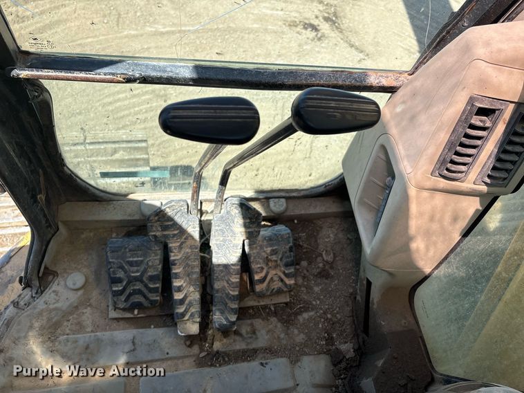 image for item EM2521 2004 Caterpillar 321C LCR excavator