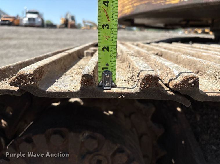 image for item EM2521 2004 Caterpillar 321C LCR excavator