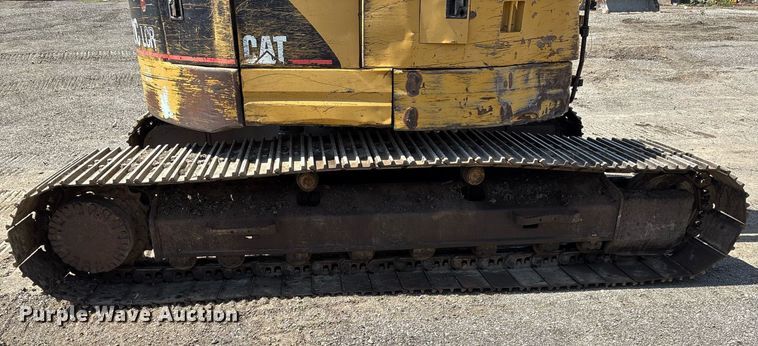 image for item EM2521 2004 Caterpillar 321C LCR excavator