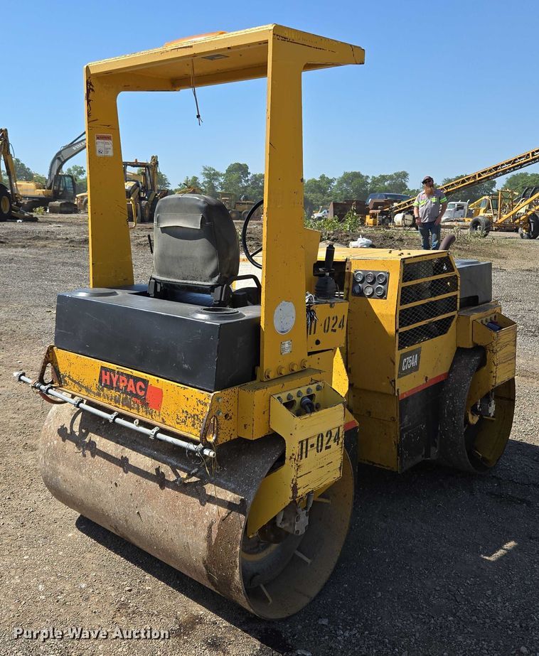 image for item EM2522 Hypac C754A double drum vibratory roller