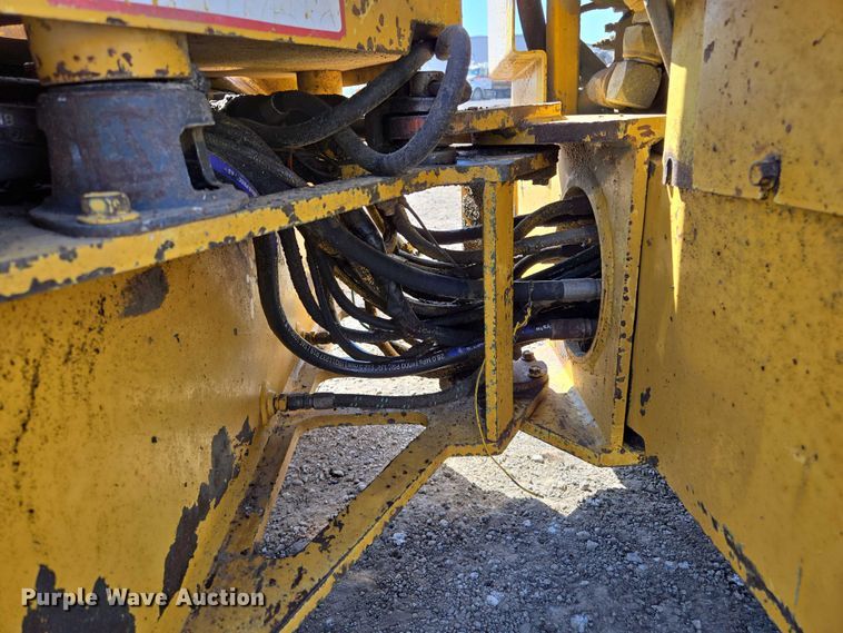 image for item EM2522 Hypac C754A double drum vibratory roller