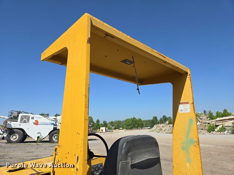 image for item EM2522 Hypac C754A double drum vibratory roller