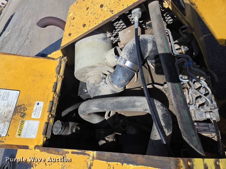 image for item EM2522 Hypac C754A double drum vibratory roller