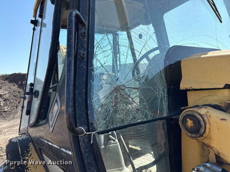 image for item EM2526 1997 Caterpillar 416C backhoe