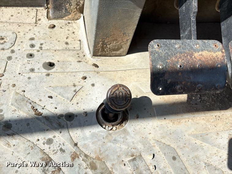 image for item EM2526 1997 Caterpillar 416C backhoe