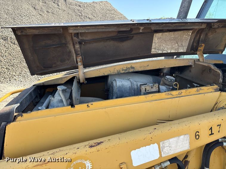 image for item EM2526 1997 Caterpillar 416C backhoe