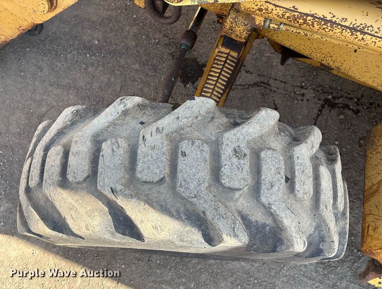 image for item EM2526 1997 Caterpillar 416C backhoe