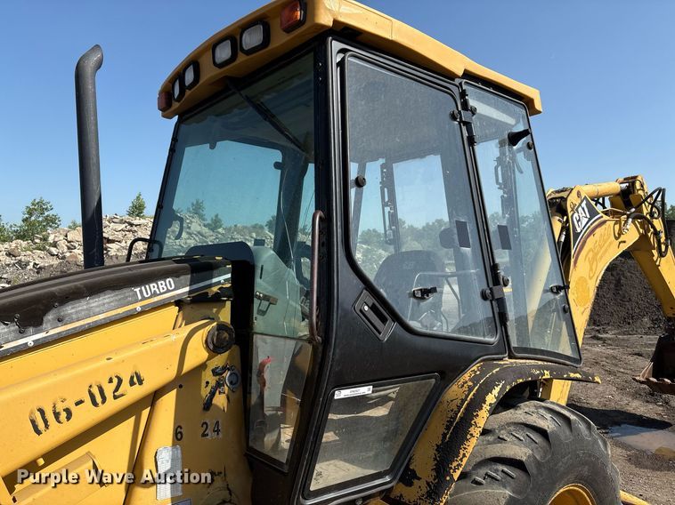image for item EM2527 1999 Caterpillar 416C backhoe