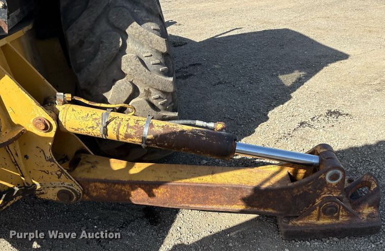 image for item EM2527 1999 Caterpillar 416C backhoe