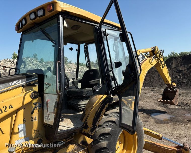 image for item EM2527 1999 Caterpillar 416C backhoe