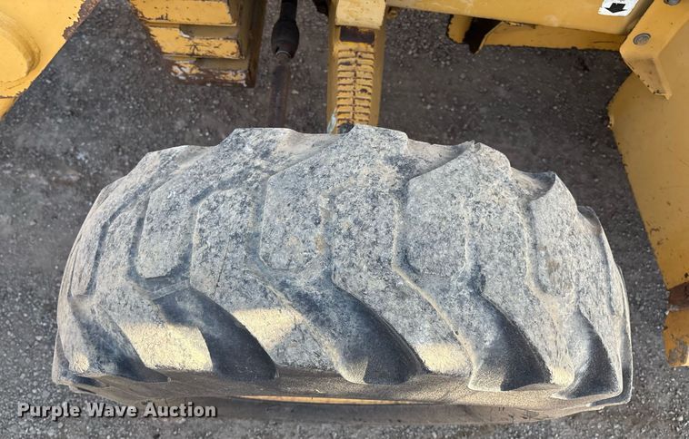 image for item EM2527 1999 Caterpillar 416C backhoe