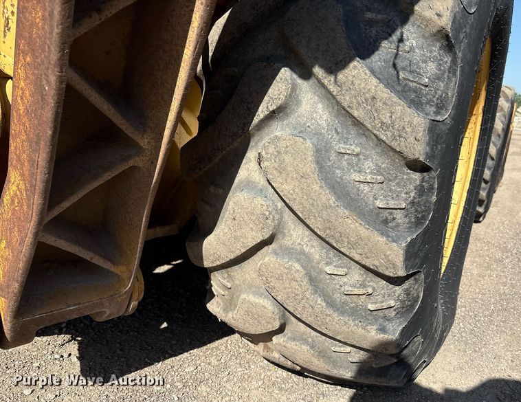 image for item EM2527 1999 Caterpillar 416C backhoe