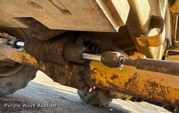 image for item EM2528 1997 Caterpillar 416C backhoe