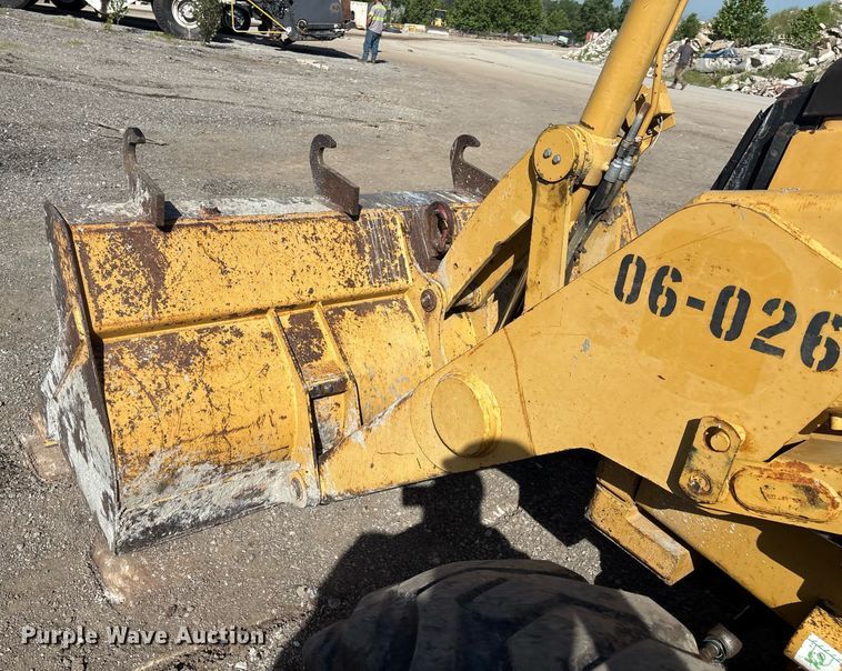 image for item EM2528 1997 Caterpillar 416C backhoe