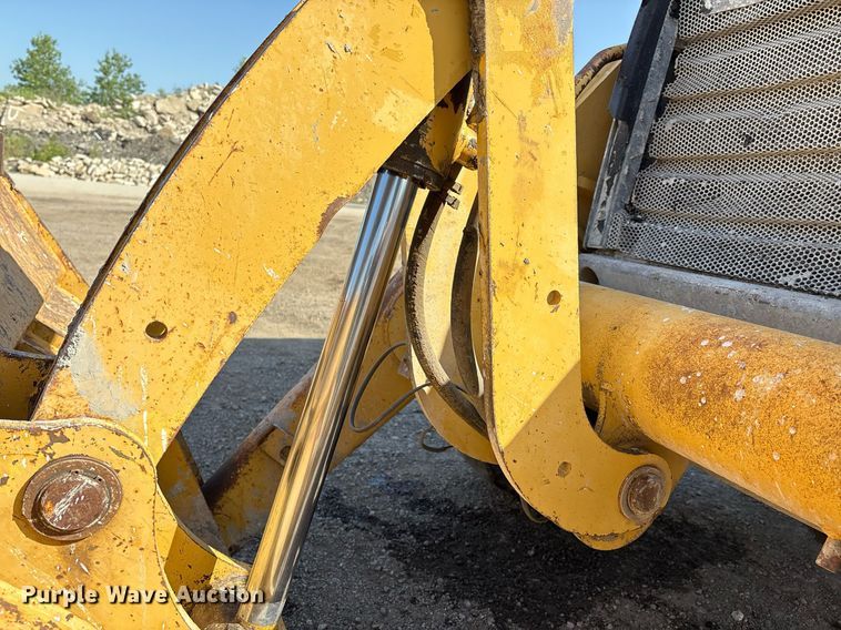 image for item EM2528 1997 Caterpillar 416C backhoe