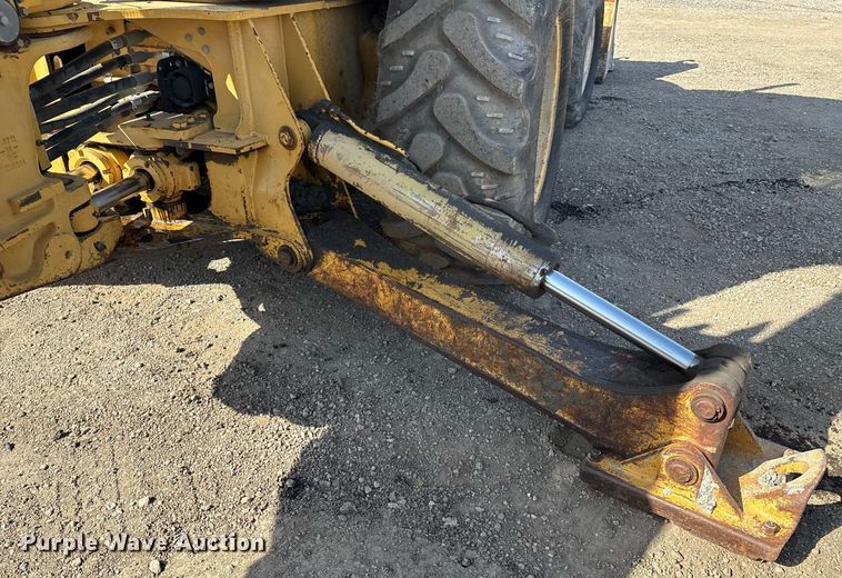 image for item EM2528 1997 Caterpillar 416C backhoe