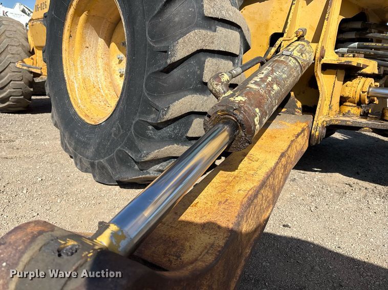 image for item EM2528 1997 Caterpillar 416C backhoe