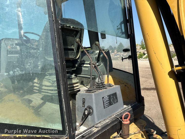 image for item EM2528 1997 Caterpillar 416C backhoe