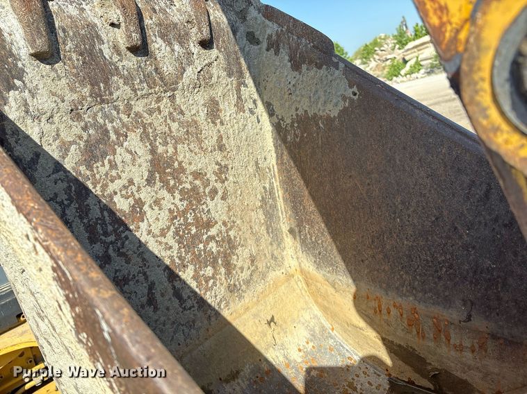 image for item EM2528 1997 Caterpillar 416C backhoe