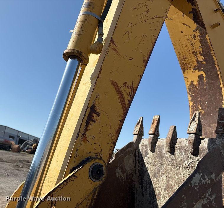 image for item EM2528 1997 Caterpillar 416C backhoe