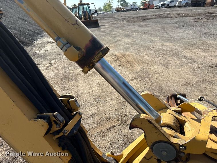 image for item EM2528 1997 Caterpillar 416C backhoe