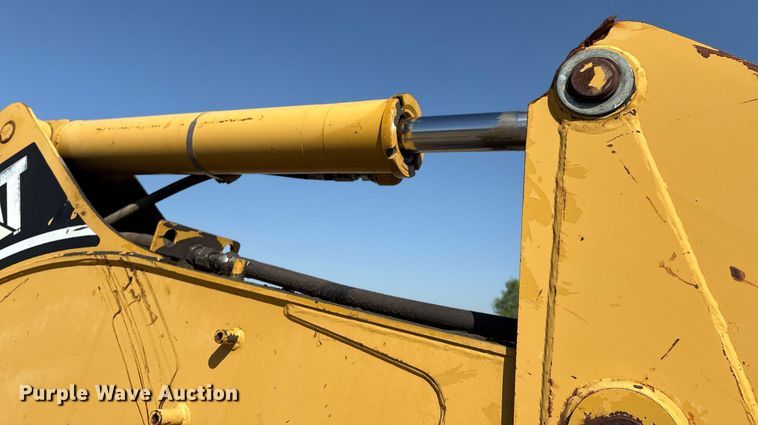 image for item EM2528 1997 Caterpillar 416C backhoe
