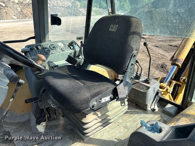 image for item EM2528 1997 Caterpillar 416C backhoe